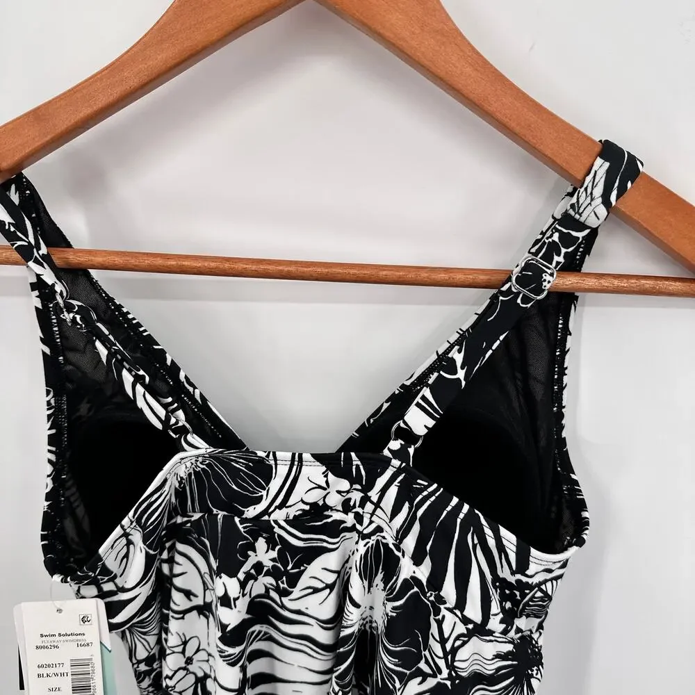 Swim Solutions NWT Flyaway Swim Dress in Black & White Print  // 8